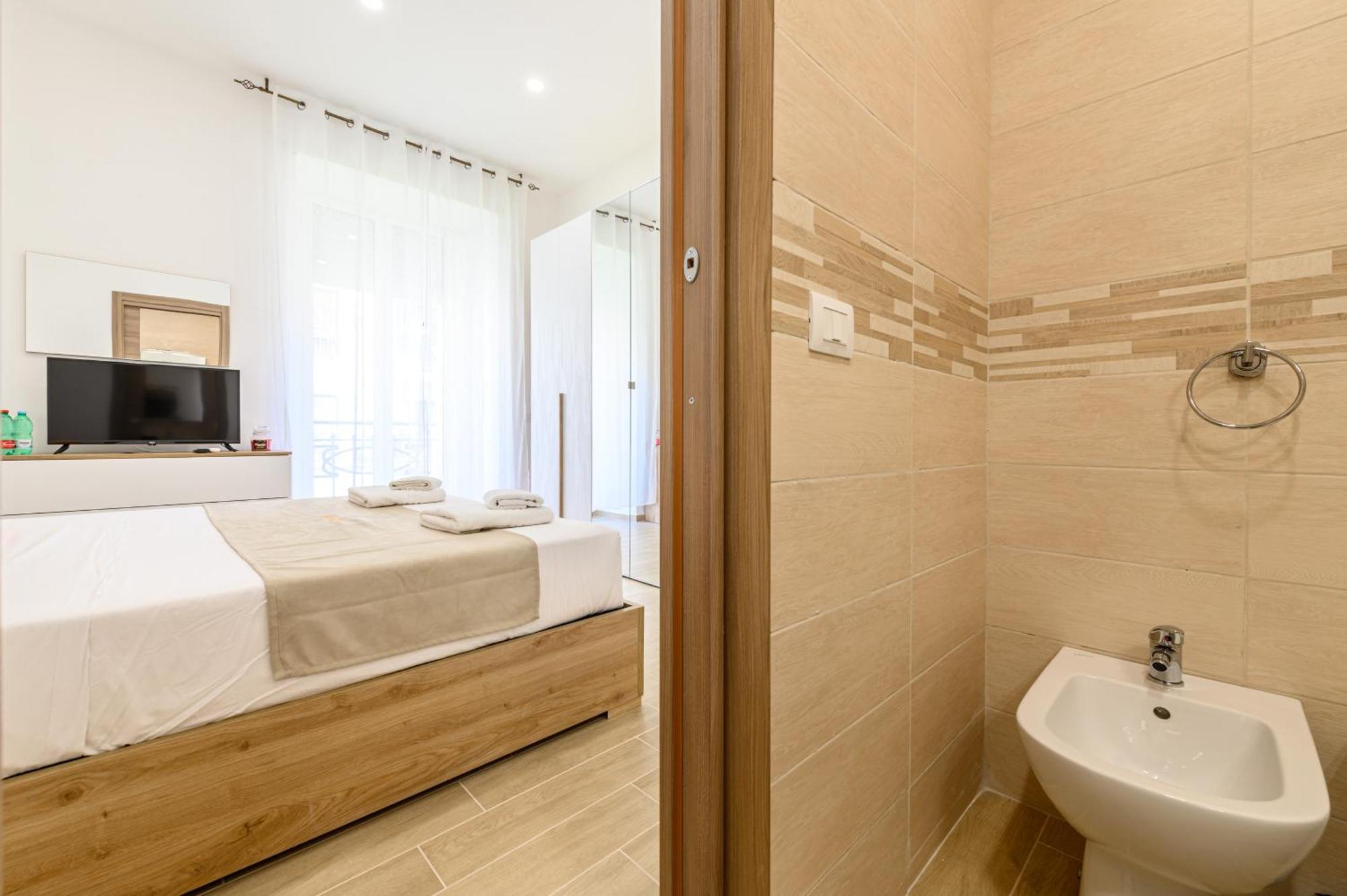 Domus Romeo Apartment Naples