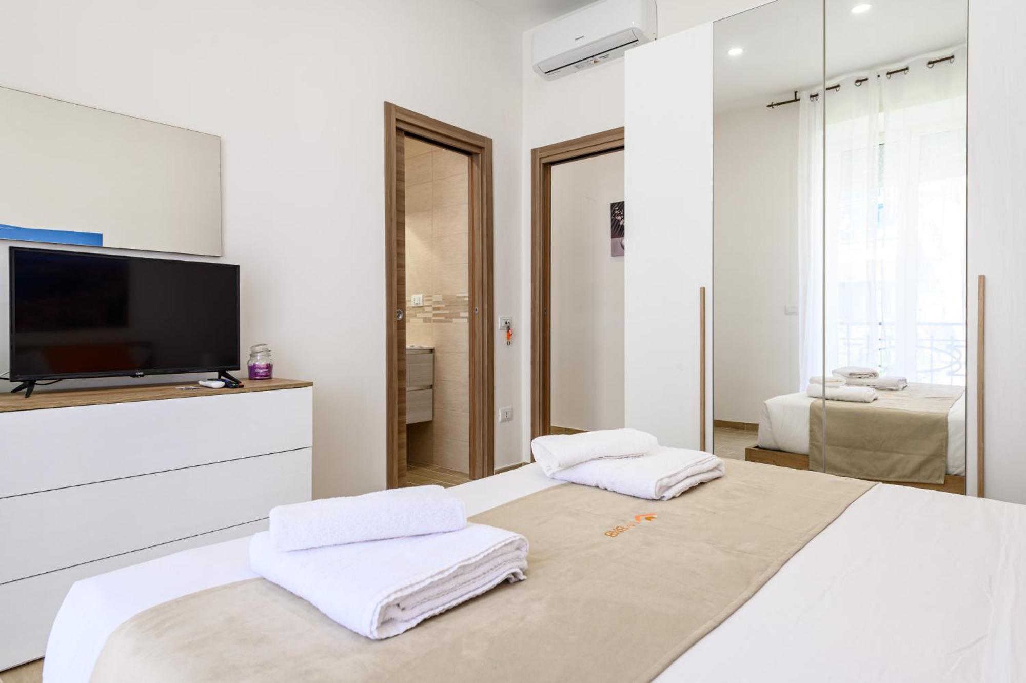 Domus Romeo Apartment