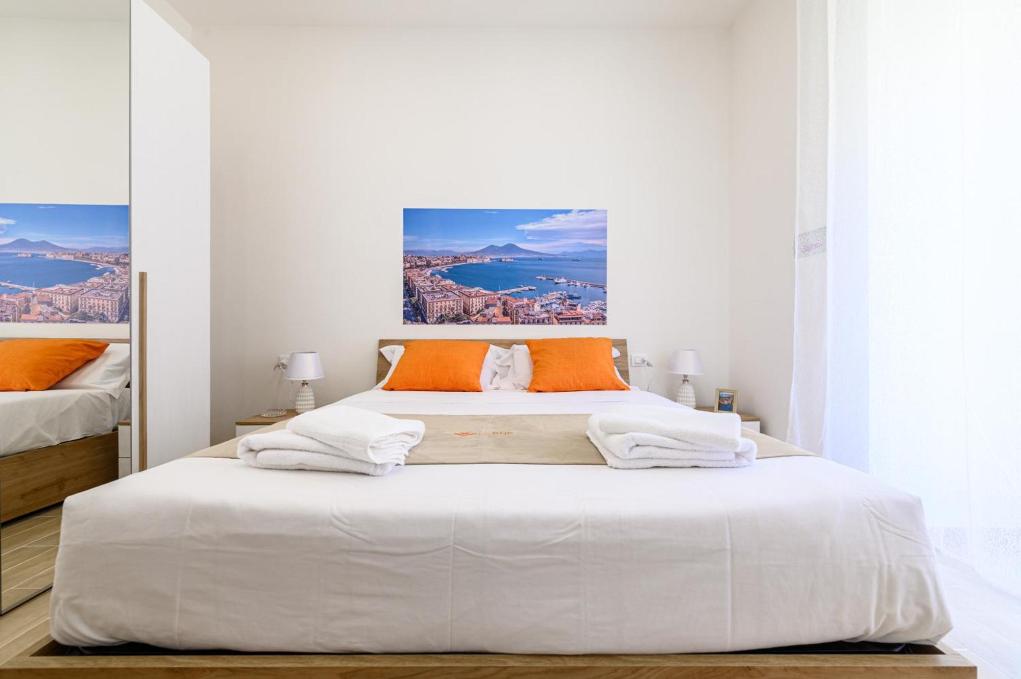 Domus Romeo Apartment Naples